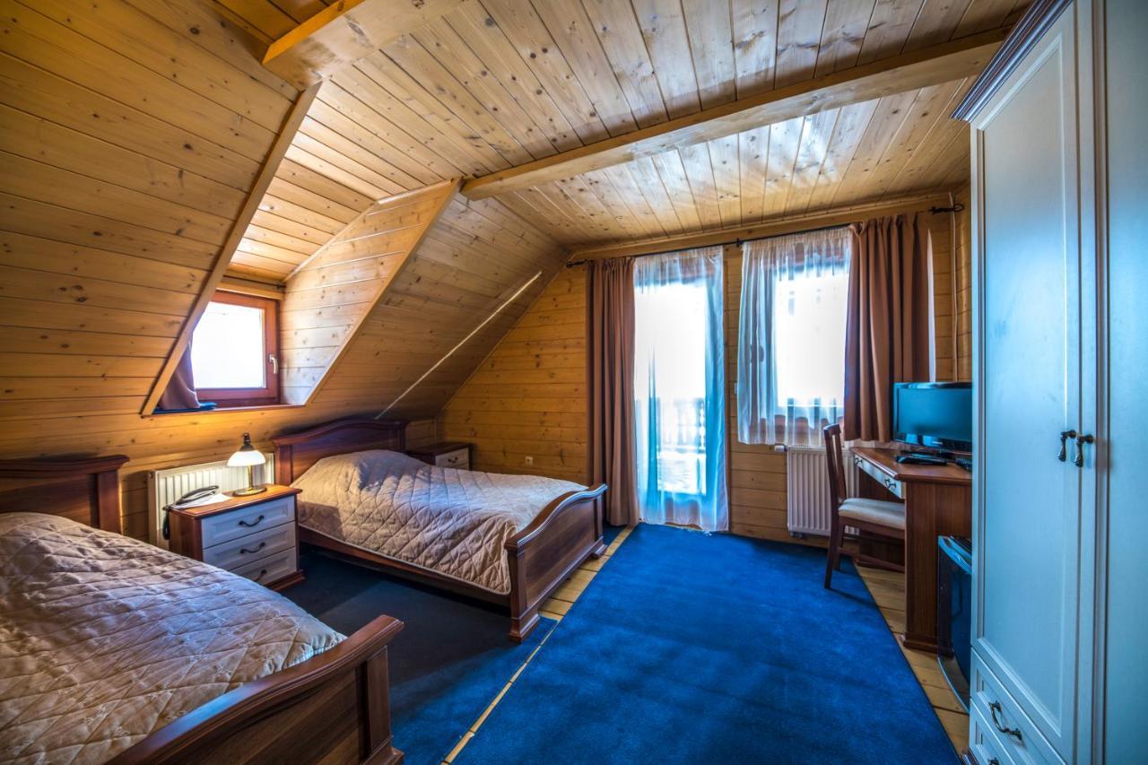 Hotel Forest Hills Zirc Luaran gambar