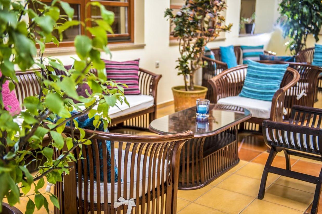 Hotel Forest Hills Zirc Luaran gambar