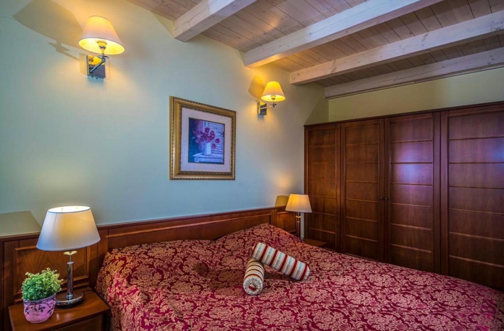Hotel Forest Hills Zirc Bilik gambar